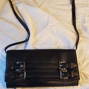 Elegant shoulder bag, new only used once